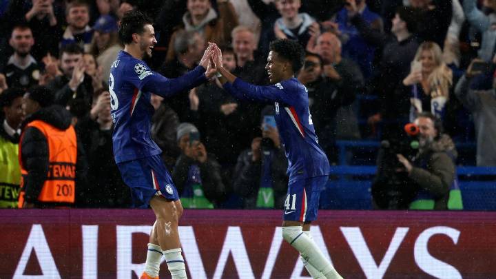 Chelsea 'lucky' to have record-breaking Estêvão, Maresca says