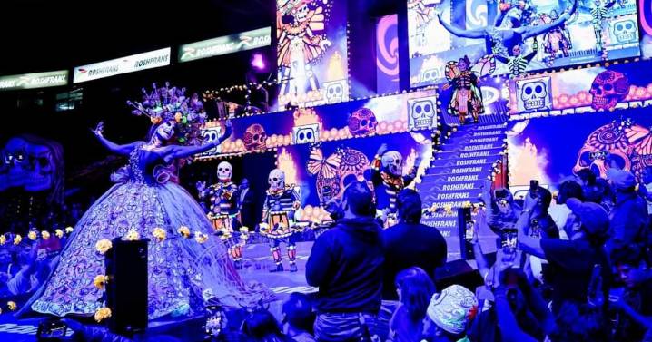 ¡Lucha y tradición! El CMLL desata el inframundo con su festejo de Día de Muertos