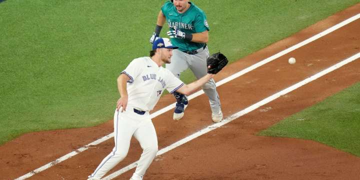 Trey Yesavage induces first 3 GIDPs of career in ALCS Game 6