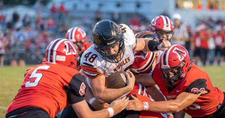 8-Man Football 2025 Playoff Pairings: First-round information for Sauk Valley area teams – Shaw Local