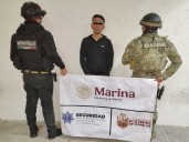 Caen dos personas por impactar a motopatrulleros en Ecatepec, Edomex