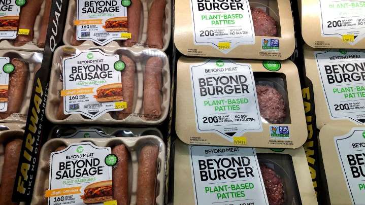 Beyond Meat shares drop below $1 on investor concerns