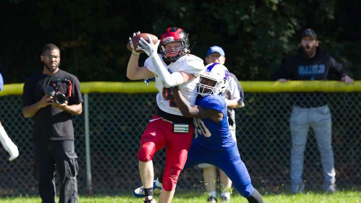 Burkhardt’s two TDs lead Glen Rock past Lyndhurst