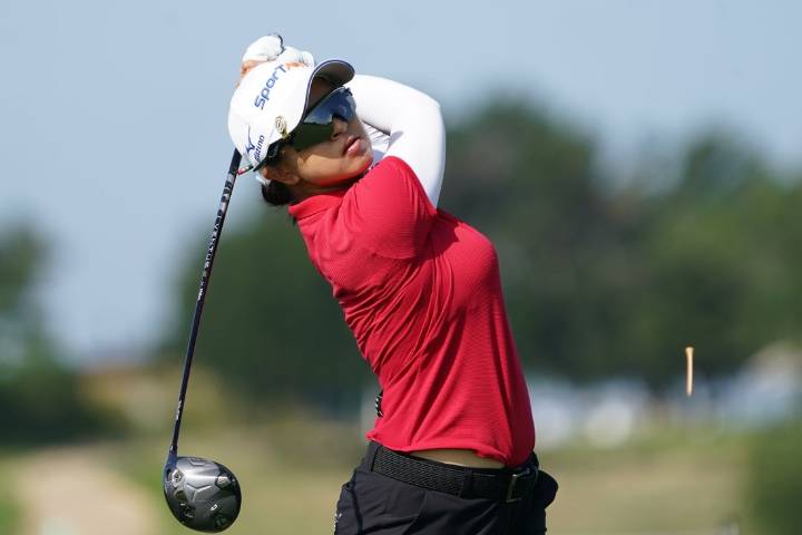 Deadspin | Sei Young Kim ties another record at BMW Ladies Championship