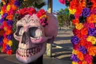 Día de Muertos en La Paz: los secretos y significados que esconden los disfraces del desfile