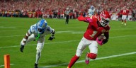 Raiders visit Chiefs for another matchup between longtime AFC West rivals