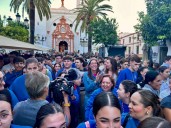 La Junta de Andalucía ensalza "las ganas, la fuerza y la fe" de la juventud en su peregrinación a la aldea de El Rocío a la que han acudido más de 2.000 personas