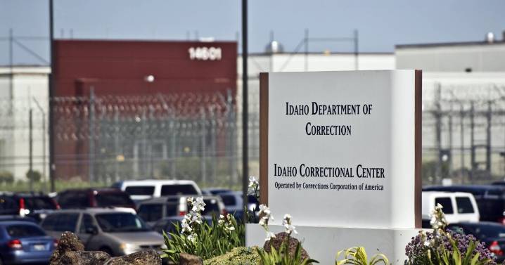 Boise attorney loses license after admitting to distributing drugs to an incarcerated client