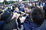 Epílogo inusual. Trompadas entre hinchas después del triunfo de SIC sobre CASI: un pasacalle robado, una provocación y ¿alcohol?