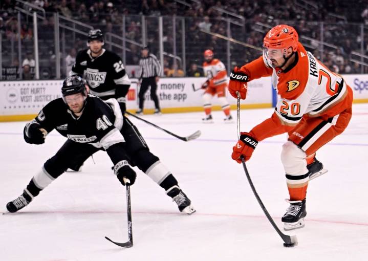 Ducks’ Chris Kreider brings welcome confidence to power play