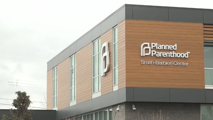 Washington AG joins letter opposing federal defunding of Planned Parenthood