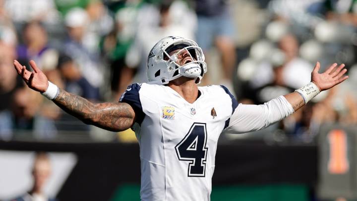Cowboys dominate Jets 37-22 behind Prescott's 4 TD passes, two 90