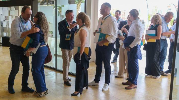Apertura del congreso constituyente de Municipalistas Primero Canarias
