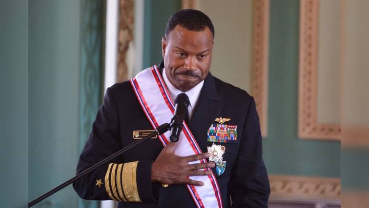 Renuncia el almirante estadounidense que supervisaba los ataques en el Caribe