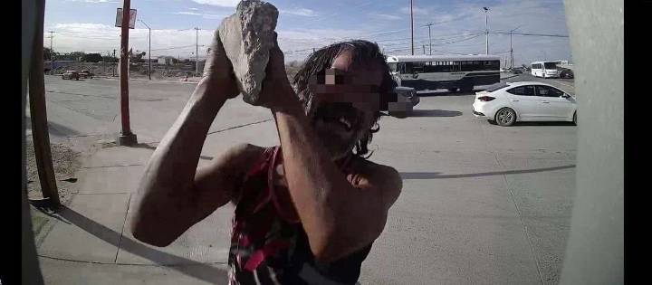 Arrestan a hombre por dañar cámara de seguridad