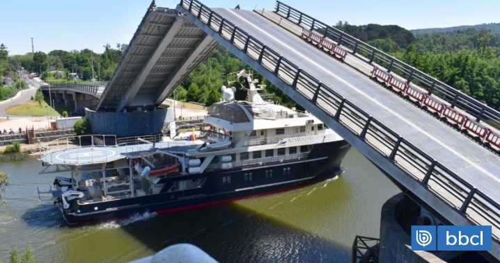 Comienzan obras para aumentar apertura del puente Cau Cau y facilitar paso de embarcaciones