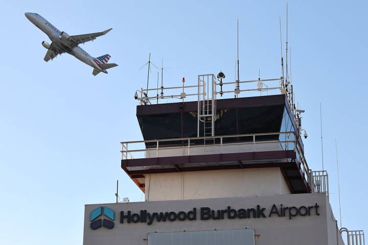 Air Traffic Control Tower at Burbank Airport Goes Unmanned for Over 5 Hours