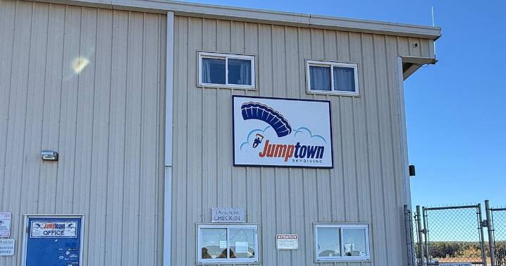 Skydiver dies after mid-air collision in Massachusetts