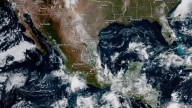 Trayectoria de la Tormenta Tropical Lorenzo Hoy: Ciclón se Mantiene en el Atlántico