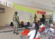 Marina y autoridades locales implementan el programa “Mochila Segura” en Zihuatanejo, Guerrero
