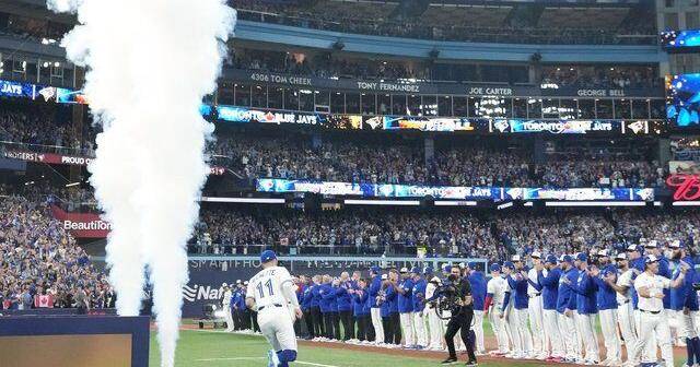 Blue Jays infielder Bichette gets start for Game 3 of World Series against Dodgers