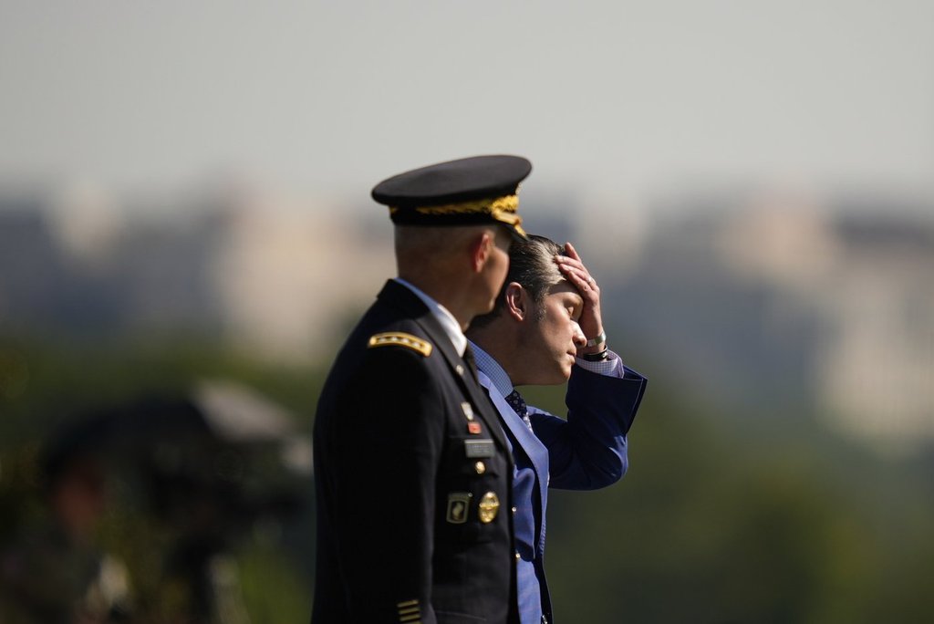 Troops will miss paychecks next week without action on the government shutdown