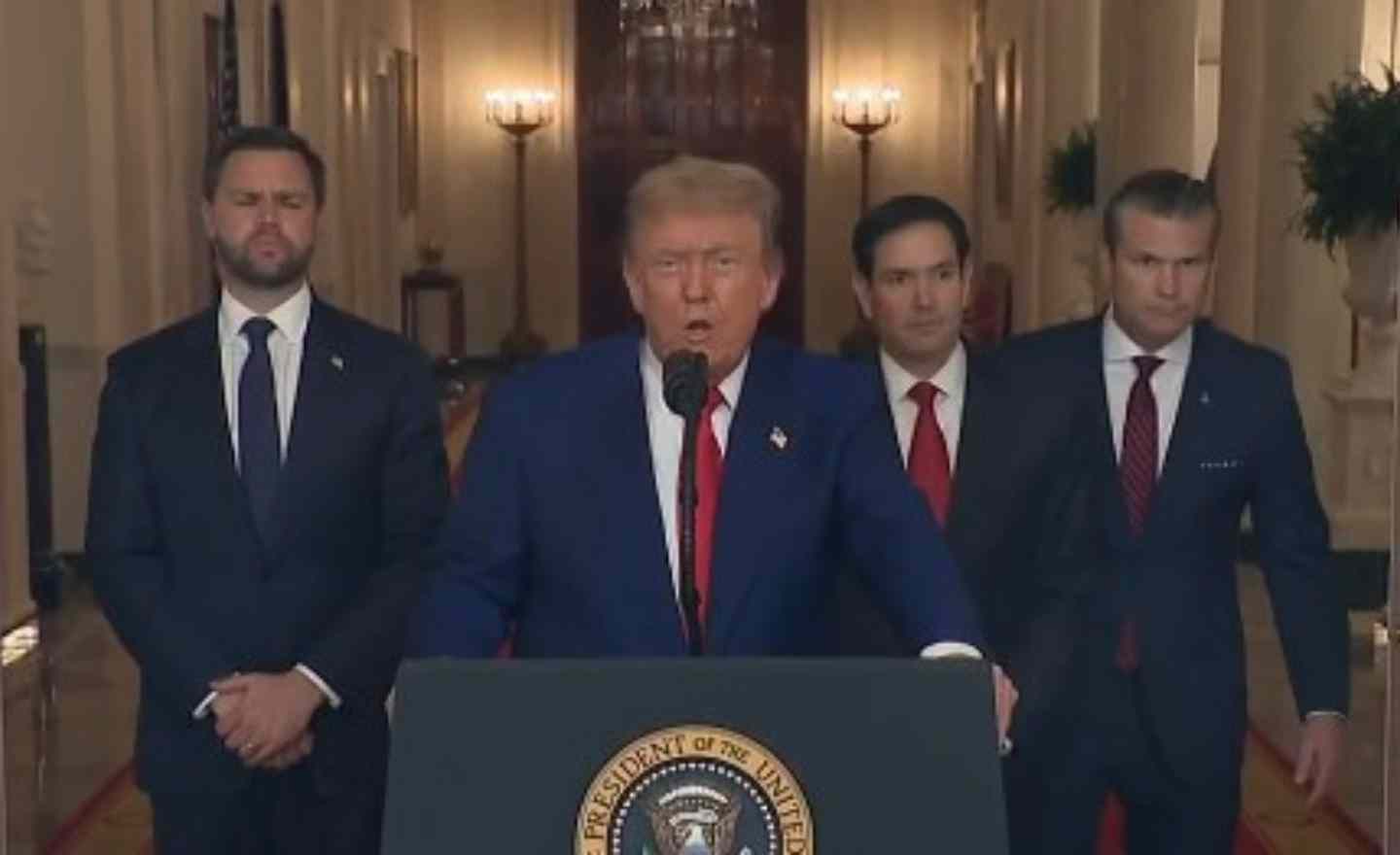 Trump ordena al Pentágono reanudar pruebas nucleares en respuesta a ensayos de Rusia y China