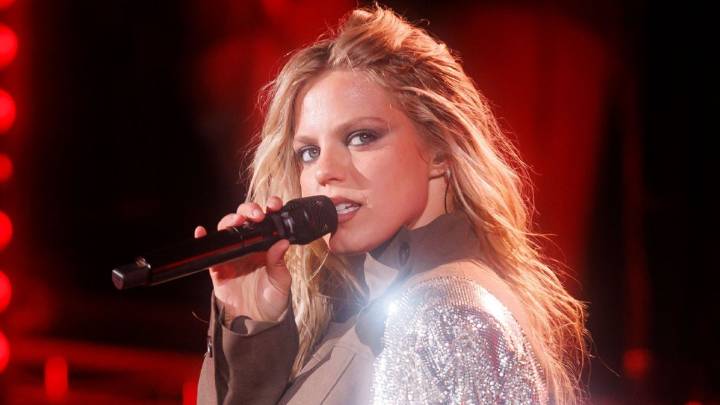 Reneé Rapp Postpones Third Tour Date Amid Illness: "I Still Don't Have A Voice"