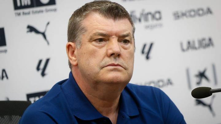 Ron Gourlay, sobre el Valencia CF: "Evolucionaremos, confío en Corberán y los jugadores"
