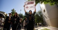 Marchan estudiantes de la UABC por seguridad universitaria