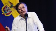 Petro se pronuncia sobre el colombiano que sobrevivió a ataque de Estados Unidos contra un "narcosubmarino" en El Caribe