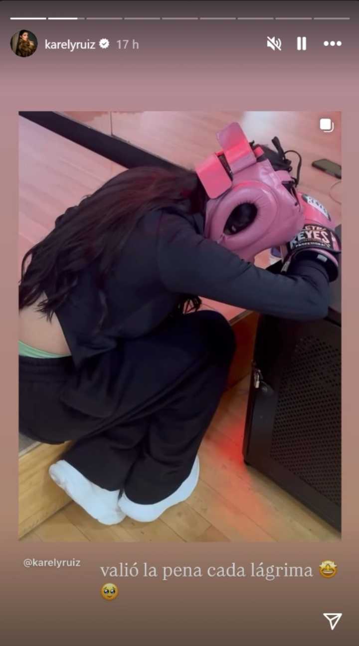Karely Ruiz conmueve al pagar cirugía infantil con dinero de su pelea