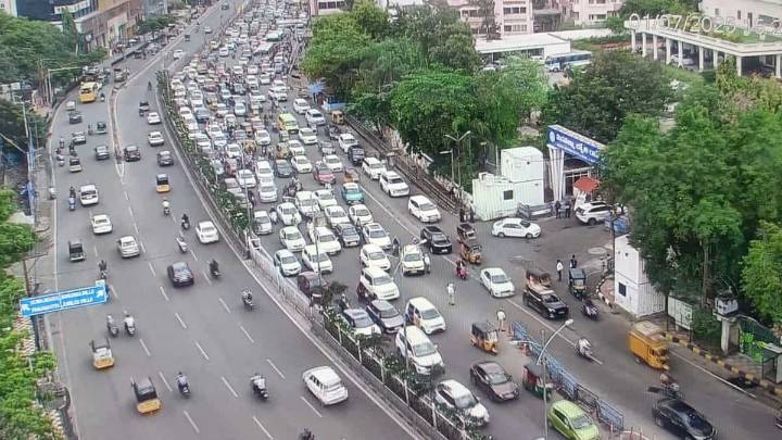 Over 80K motorists booked for using mobile while driving in Hyderabad