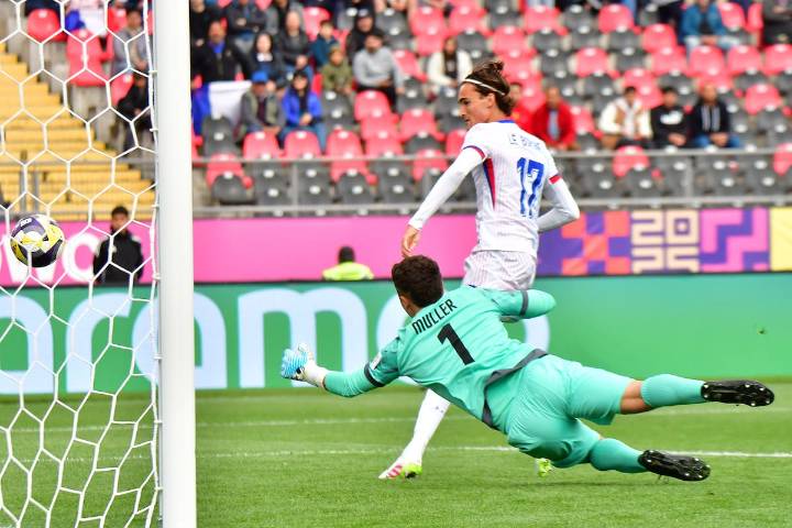 Francia aplasta a Nueva Caledonia, pero solo le alcanza para ser el mejor tercero del Mundial Sub 20
