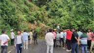 Landslide cuts off Silchar-Imphal highway, hundreds of vehicles stranded