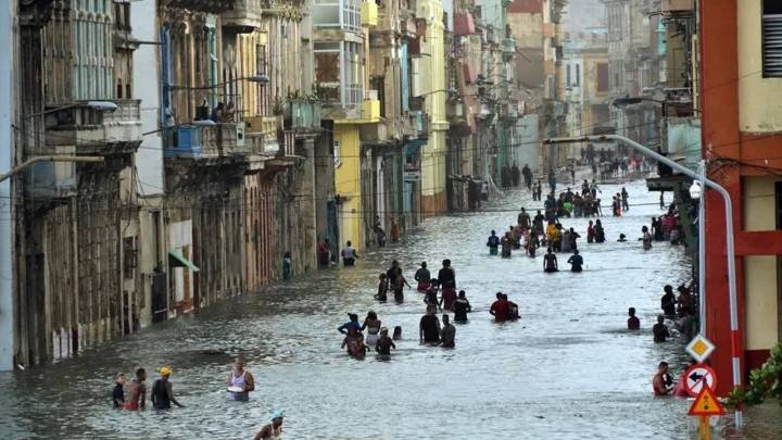 Impacto del huracán Melissa deja a un municipio cubano bajo las aguas