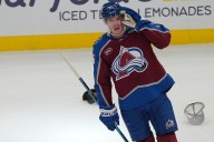 Olofsson’s five-point game leads Avalanche past Devils, ending New Jersey’s win streak – Winnipeg Free Press