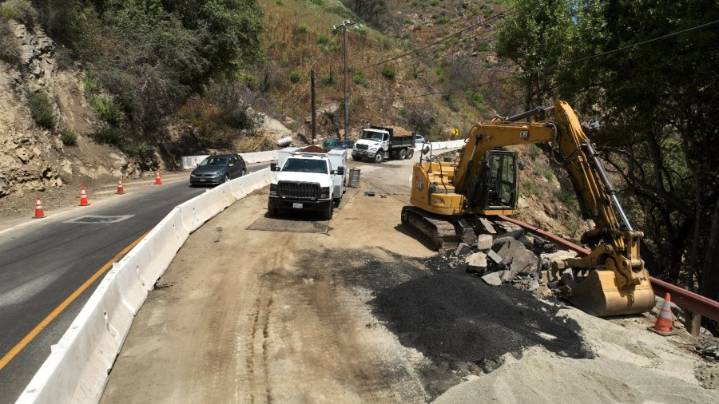 Continue avoiding Topanga Canyon Blvd, Caltrans says