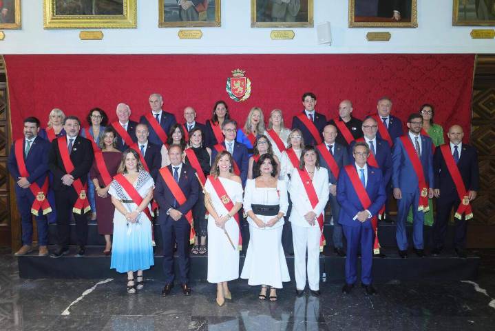 Zaragoza reconoce a sus nuevos Hijos Predilectos en la antesala de las Fiestas del Pilar