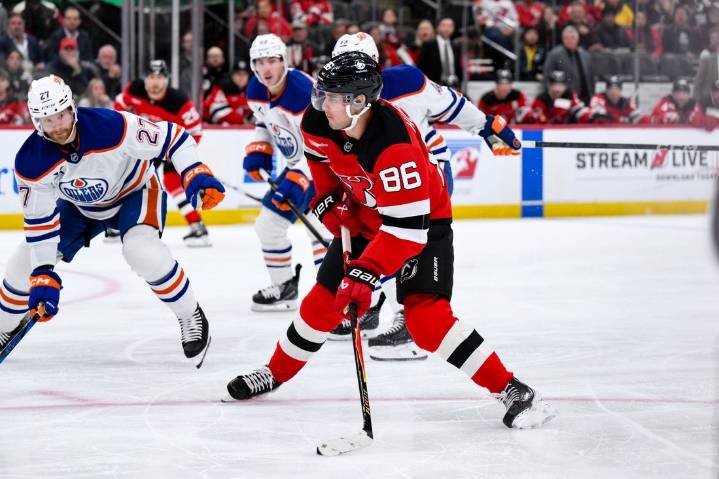 Deadspin | Devils' Jack Hughes racks up 3 points to drain Oilers