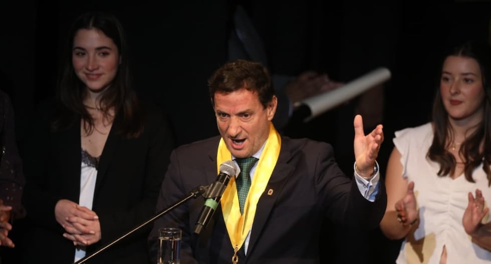 Renzo Reggiardo juró como alcalde de Lima tras renuncia de Rafael López Aliaga 