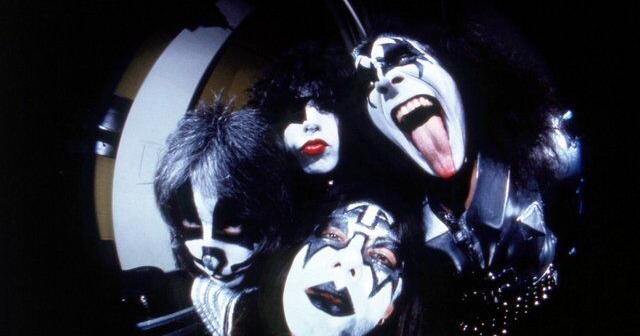 Gene Simmons, Paul Stanley, Pearl Jam mourn Kiss founding member Ace Frehley