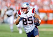 2025 Fantasy Football TE Rankings - Week 9 Start, Sit Tight Ends