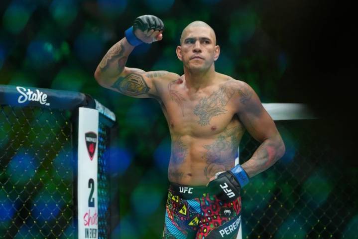 Mixed Martial Arts-Pereira reclaims light heavyweight belt at UFC 320