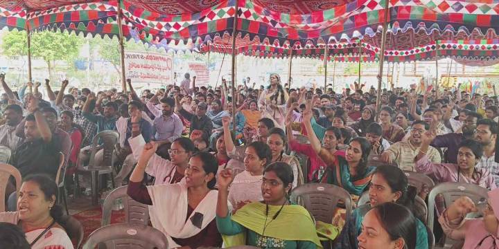 Andhra Pradesh PHC doctors continue relay hunger strike as talks stall over PG quota