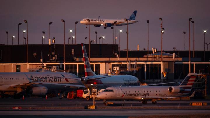 Staffing shortages at air traffic control towers cause massive delays across U.S.