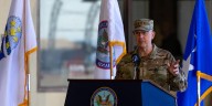 Fort Campbell soldiers take command at southern US border