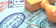 Sellos turísticos pueden invalidar tu pasaporte, advierten tras caso viral de tiktoker