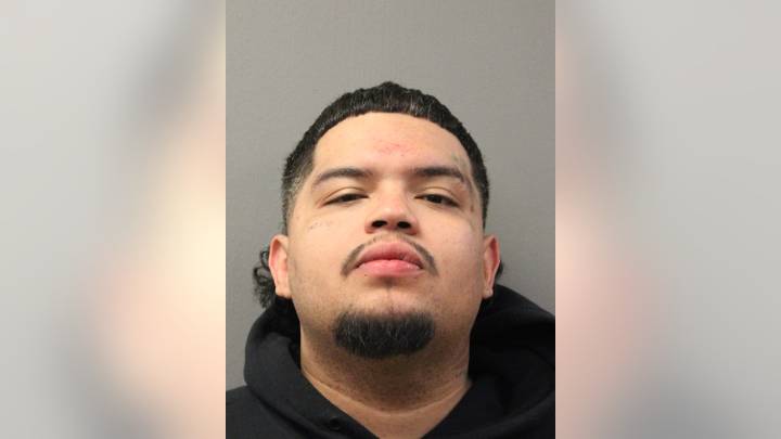 Chicago man charged with attempted murder of CPD officer, police say