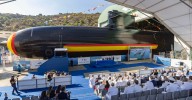 Puesta a flote del submarino S-82 'Narciso Monturiol': así es la nueva pieza clave en la modernización de la Armada Española